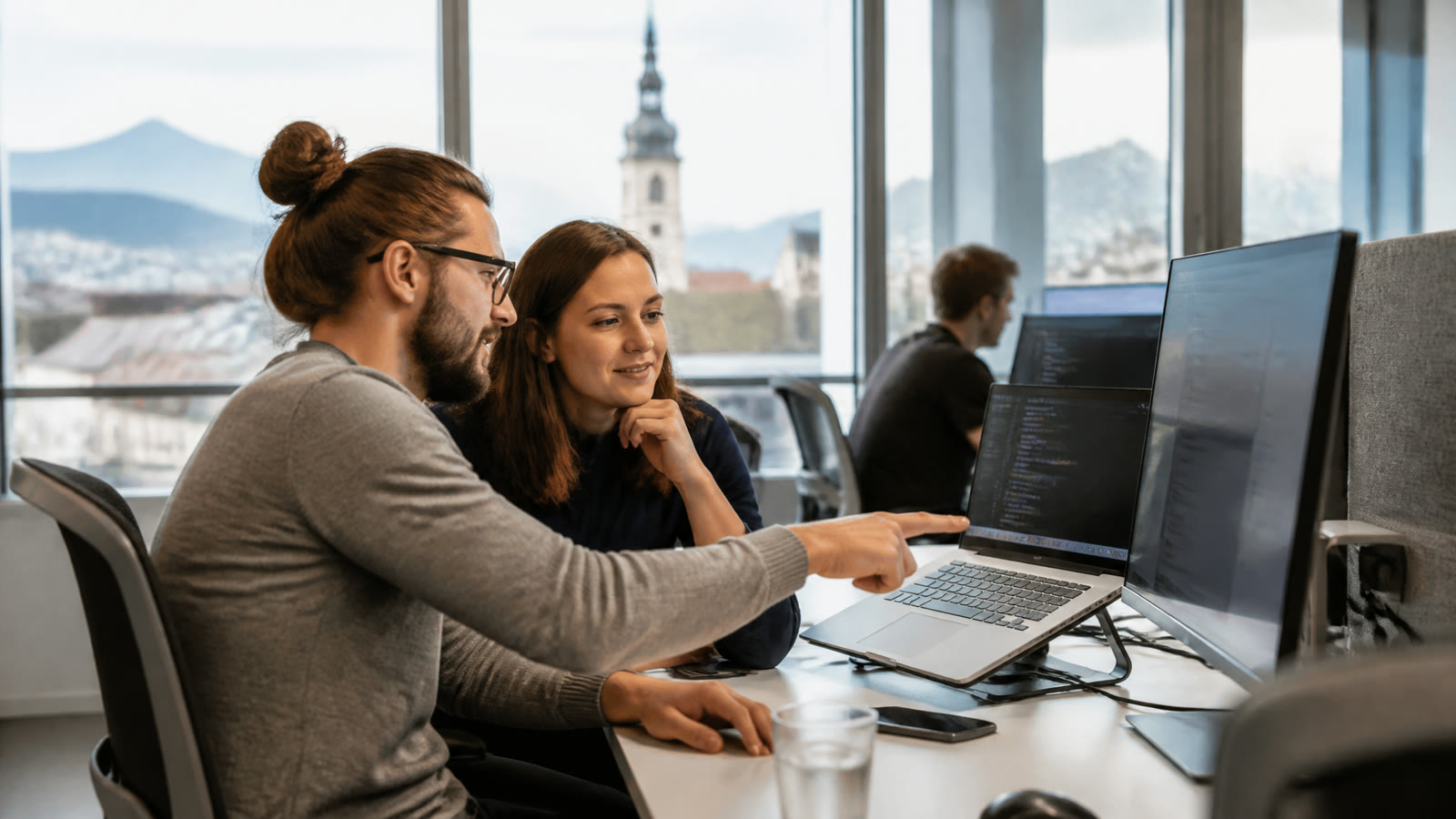 Fotorealistisches Beitragsbild zu "Wie man 2021 ein Online-Business von zuhause aus startet" mit Österreich-Bezug